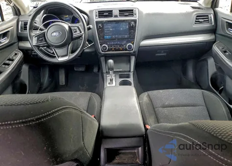 2019 Subaru Outback 2.5I Premium z USA, uszkodzony, nr VIN 4S4BSAFC7K3325218